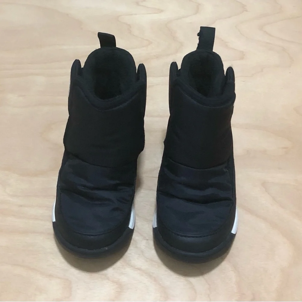 Sorel Kids Black Insulated Snow Boots Waterproof Size 8.